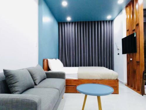 Uncle Anh Serviced Apartments