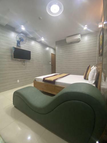 Ho�ng Qu�n Hotel