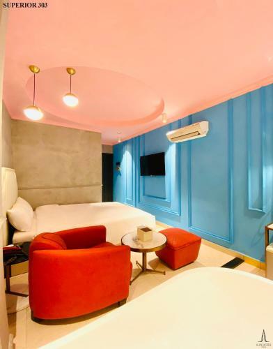 A In Hotel Del Luna