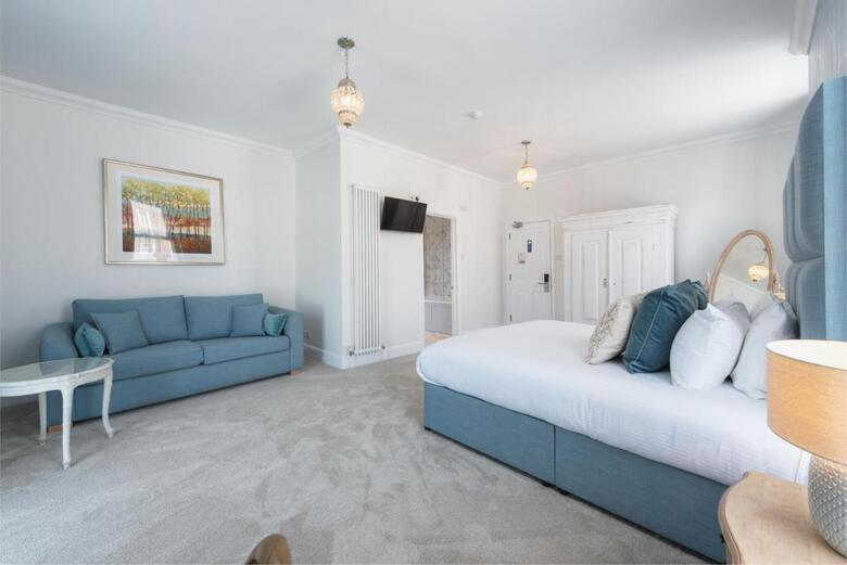 Somerset House Boutique Hotel And Restaurant