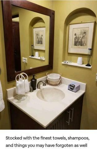 Villa Jaguar Beachfront Luxery Ph
