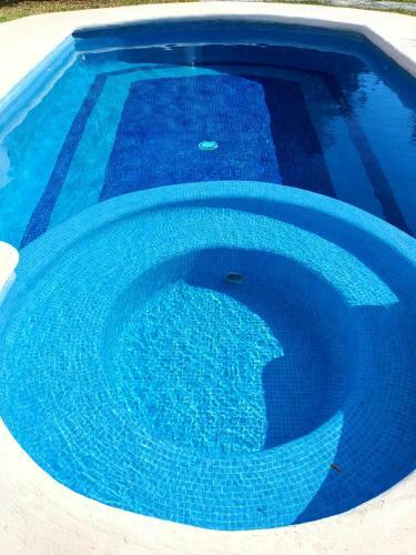 Best Couple Getaway! Pool, Bbq, Sleep Under The Stars!