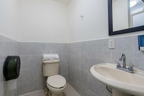 Apartamento Ayenda Suites Ejecutivas Monterrey