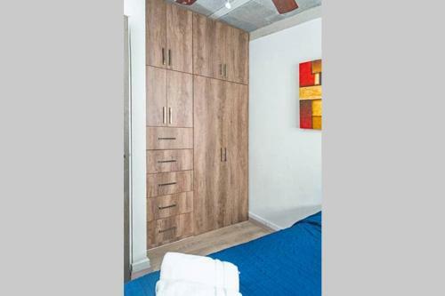 Apartamento Monterrey Living Centro El Titan Piso 6