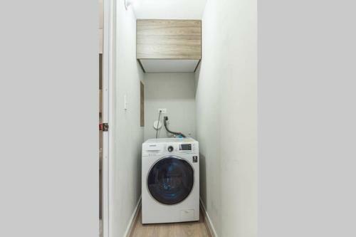 Apartamento Monterrey Living Centro El Titan Piso 6