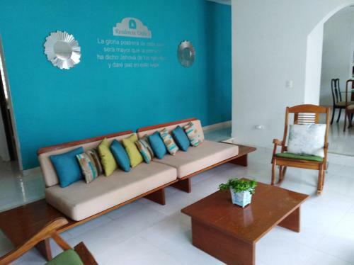 Uribe�s House Hospedaje Entero C.alberca