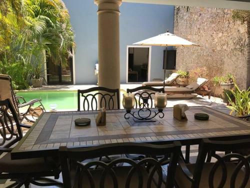 Villa Great Big Family Home Available
