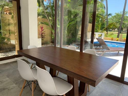 Casa Mojo - Pool Overlooking The Marina Golf Course