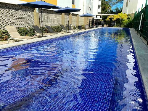 Apartamento Nuevo Con Alberca En Primer Piso