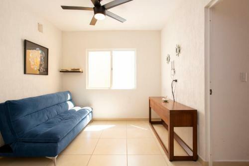 Jacuzzi Home, Holidays