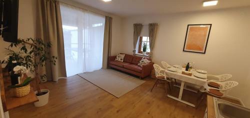 Apartamento Weingut & Ferienwohnungen Lenhard