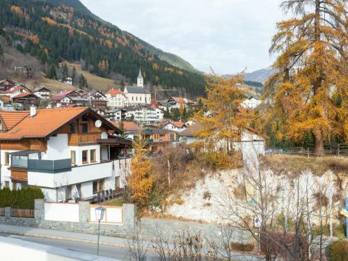 Well-kept Apartment In Ladis With Balcony Or Terrace