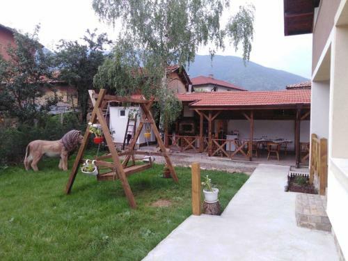 Villa Guest House Kalina