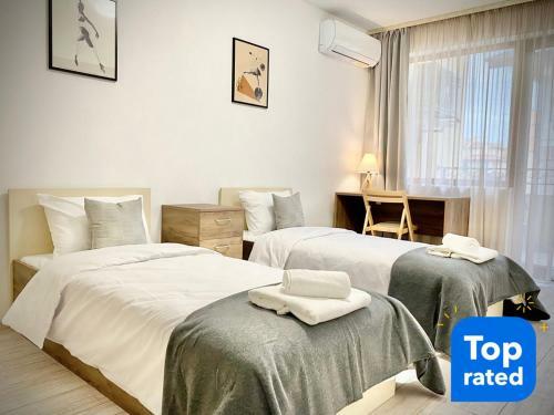 Top Location Apartment With 2bath & Parking For 6 Guests