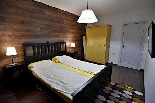 Apartamento Borov Park 2