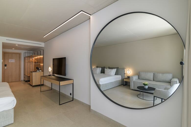 Aquahouse Hotel & Spa