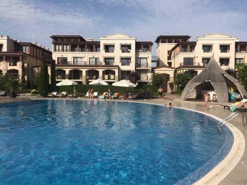 Apartament With Balkony Green Life