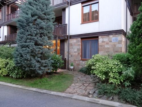 Santa Marina Apartment 11
