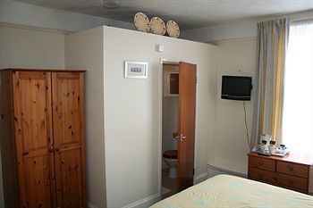 Hostal The Haldon Guest House