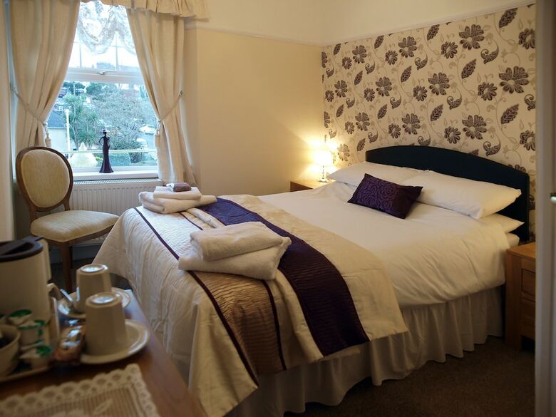 Bed & Breakfast Paignton Court