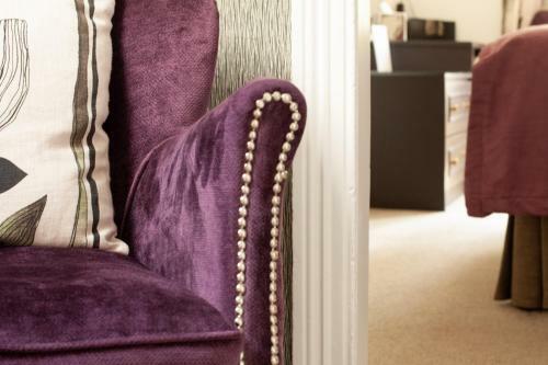 Ascot House Hotel
