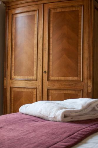 Ascot House Hotel