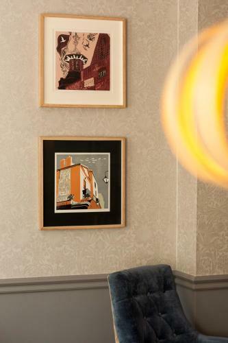 Ascot House Hotel