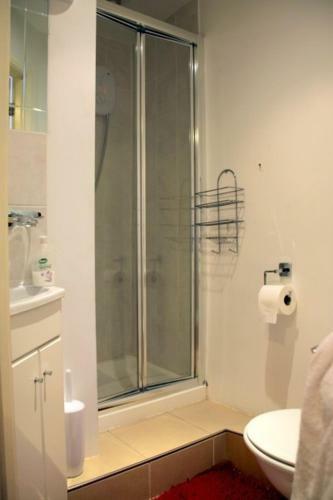 Hostal White House View Guest House