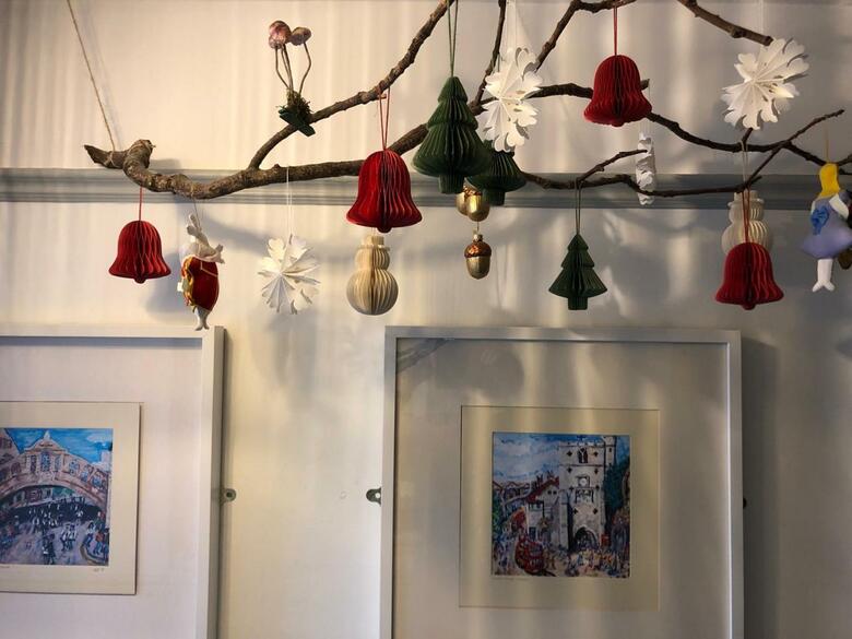 Hostal Newton House Guesthouse