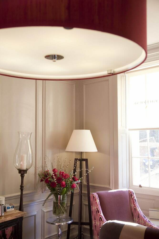 Vanbrugh House Hotel