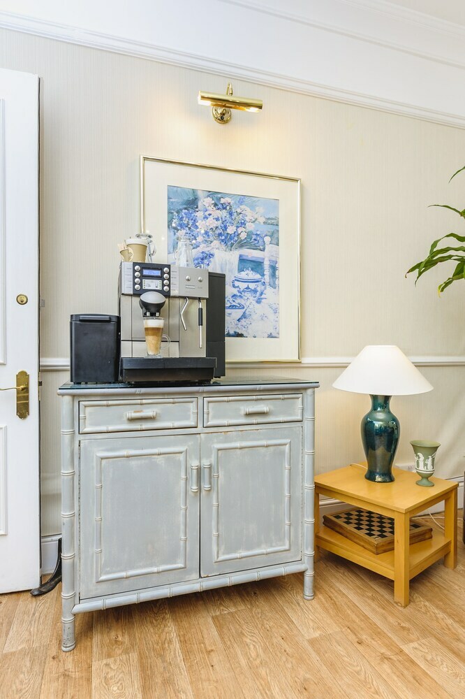 Bed & Breakfast St Margarets Hotel