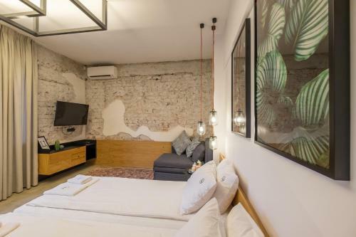 R34 Boutique Hotel