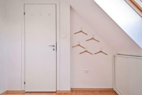 South Park, Vitosha View, 2-bdr, 2-bthr Apartment