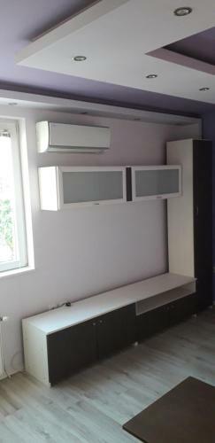 Small Luxury Apartment In A Top Location In Mladost 1a