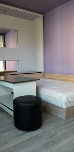 Small Luxury Apartment In A Top Location In Mladost 1a