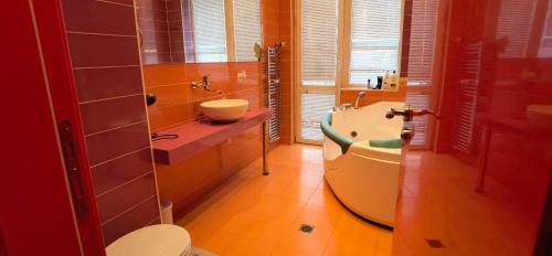 Apartamento Cozy & Stylish Condo Next To Ndk