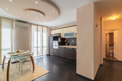 Top Location Apartment In The Center