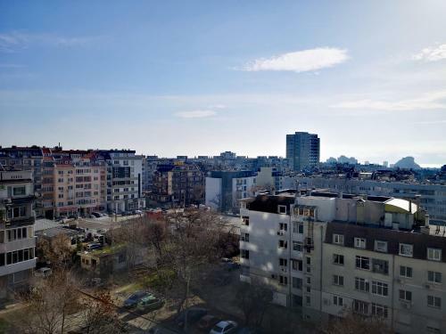Apartamento New Charming Residential