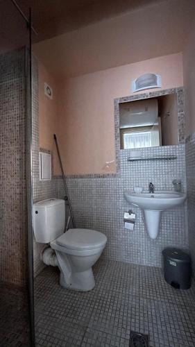 Apartamento Cozy Studio In Rainbow 3