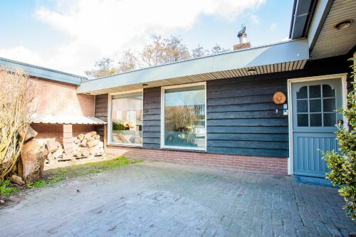 Bungalow Met Priv� Zwembad En Sauna