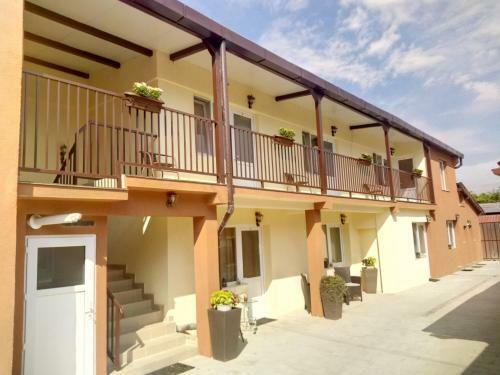 Hostal Camere De Inchiriat Carpati