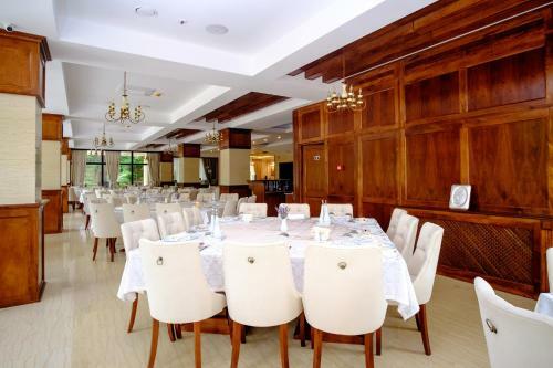 Hotel Poezia