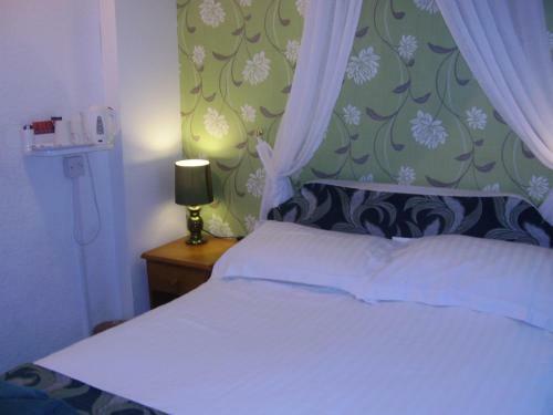 Hostal Brentwood House