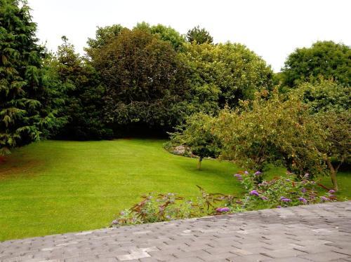 Hostal Marton Grange Country House