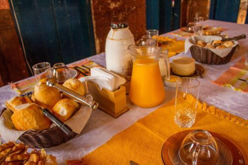 Bed & Breakfast Hospedaria V� Zaz�