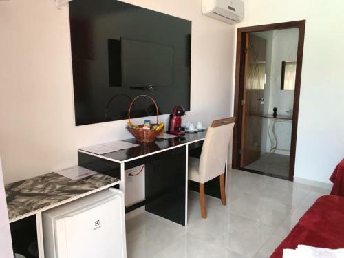 Hostal Suites Bougainville