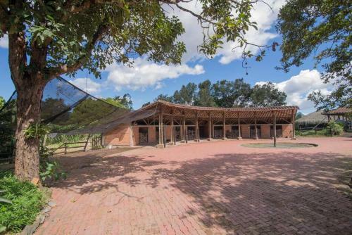 Stunning Llanogrande Paradise Villa / Pool & Jacuzzi