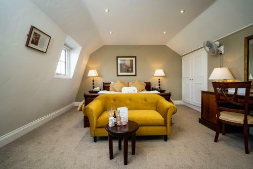 The Clarendon Hotel