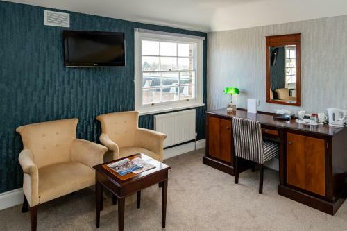 The Clarendon Hotel