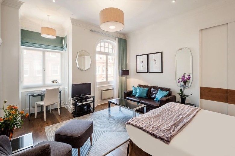 The Apartments, Chelsea